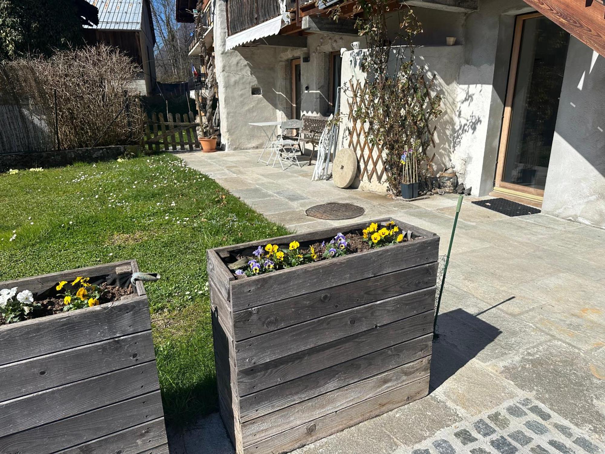 Dans Hameau, Pres Des Pistes Logement De Plein Pied Au Calme Taninges Bagian luar foto